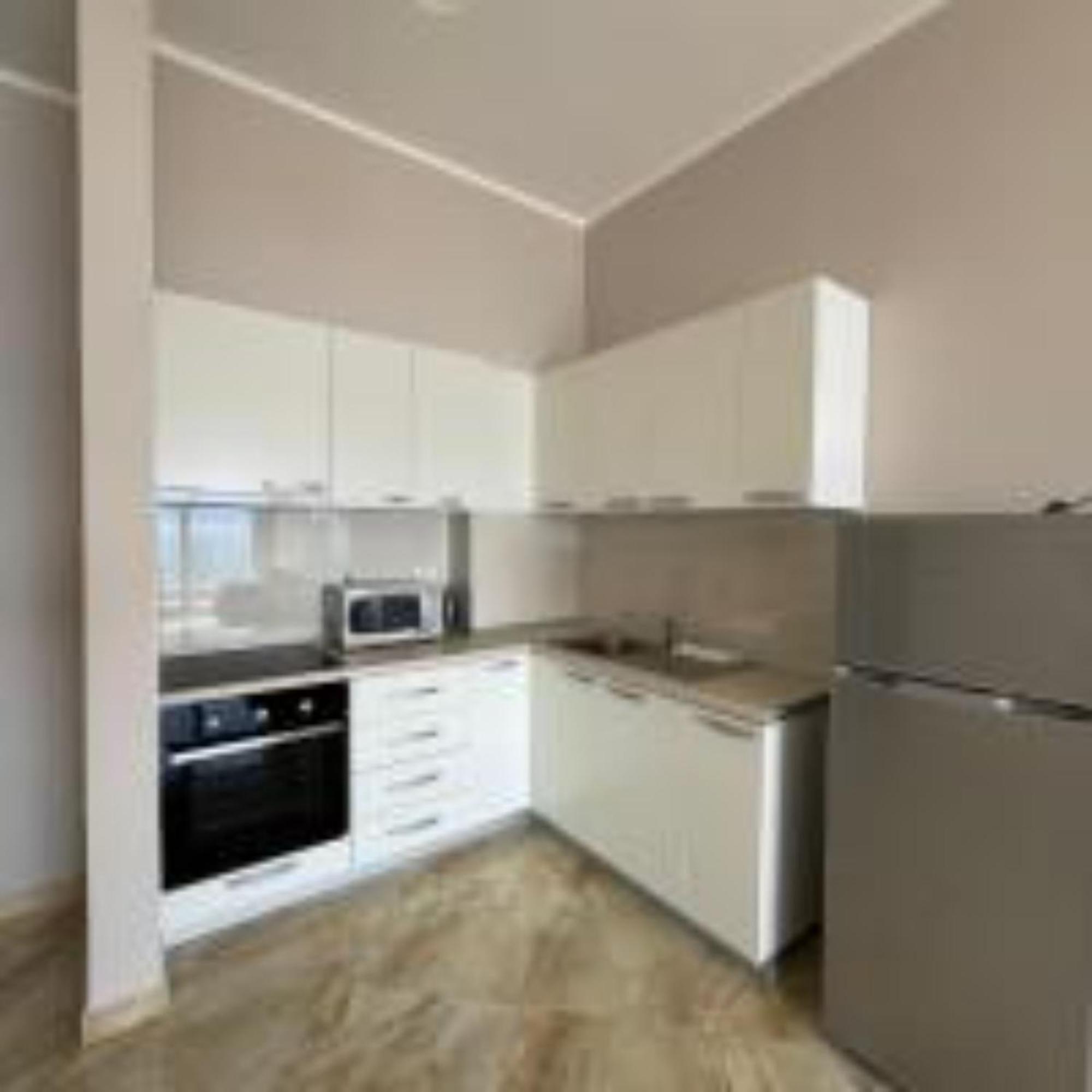 Nuna Hotel Radhima Kültér fotó